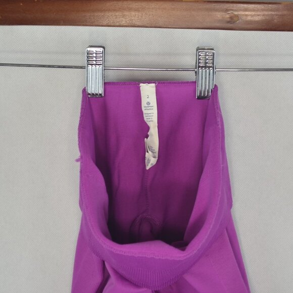 lululemon Zone In Crop Size 2 in Raspberry - Picture 4 of 4